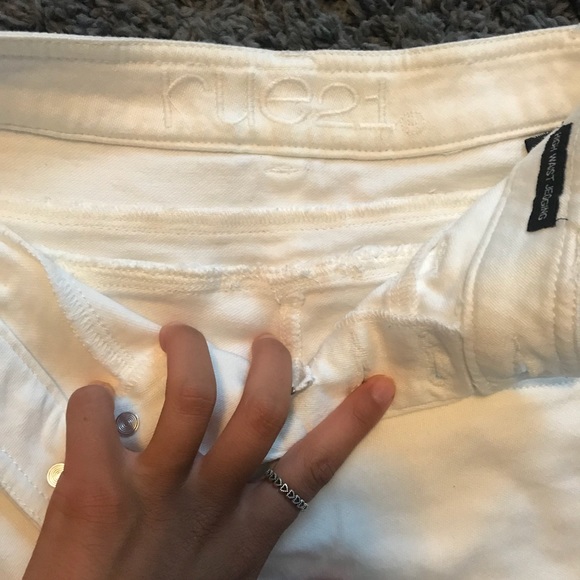 White jeggings - Picture 3 of 4